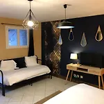 Le Domaine D Helant Bed & Breakfast 3*