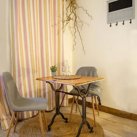 Le Domaine D Helant Bed & Breakfast