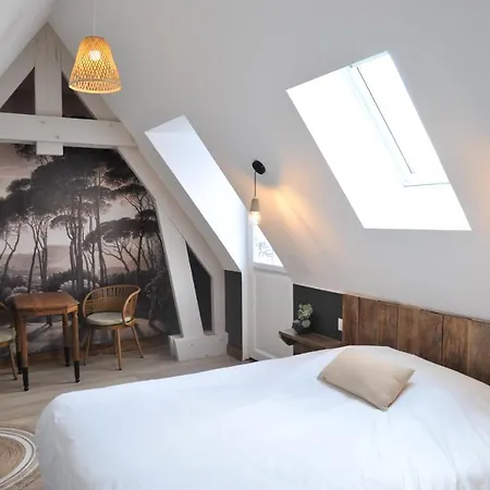 Bed & Breakfast Le Domaine D Helant 3*