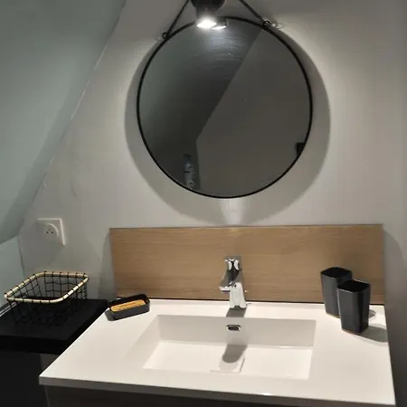 Le Domaine D Helant Couette-café 3*