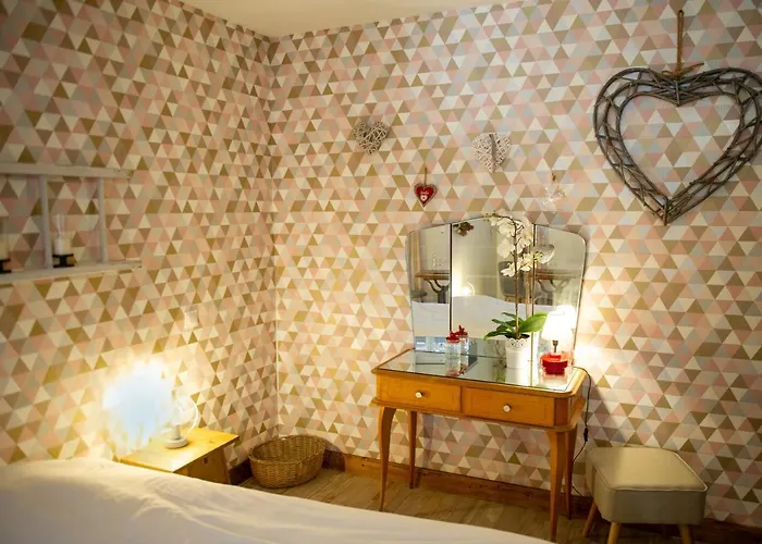 Le Domaine D Helant Couette-café