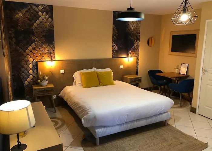 Couette-café Le Domaine D Helant 3*